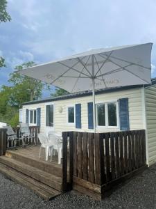 Maison de 3 chambres avec piscine partagee terrasse amenagee et wifi a Argences en Aubrac