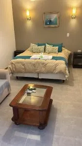 Suite Alvear - La Banda