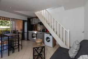 Cozy duplexterrace barbecue pool beach on foot