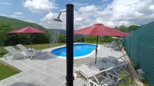 Villa Green Oasis Apartments - 别拉什尼察