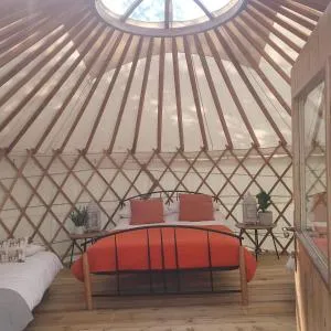 The Walled Garden Yurt - Cluain na nGall