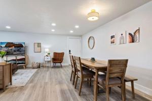 Modern Sugarhouse Condo Near Ski & Downtown