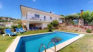 VILLA VALENTINA - Alfar