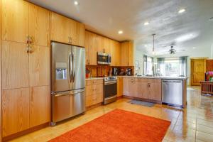 Tempe Vacation Rental 2 Mi to Arizona State U!