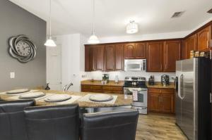 Vista Cay Luxury Secret condo