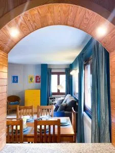 Único Piso Colorido y Divertido En Ransol - Increibles Vistas al Rio y Naturaleza - Ideal Familias l by BonesVacances - 莱阿尔多萨-德卡尼拉