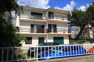 Apartments with a parking space Baska Voda, Makarska - 21337 