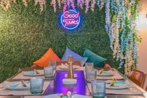 *SpoiL Yourself! New Indoor Picnic & Pool 3bd 2ba* - 凤凰城