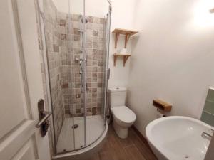 Historical center 3 st house, garage & tropeziene