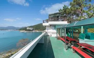 Sunbeach Pension - Chisep'o-ri