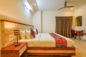 FabHotel Shakthi Suites - Nr Jayadeva Hospital