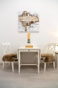 LH Gallery Apartments