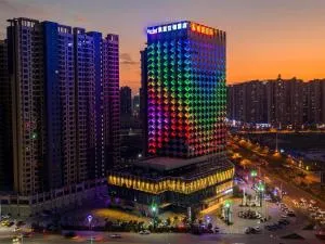 Kyriad Marvelous Hotel Heyuan Wanda Plaza - Zijin