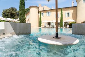 Lodges Chateau les Crostes : photos des chambres