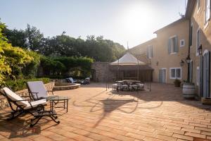Lodges Chateau les Crostes : photos des chambres