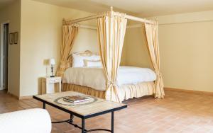 Lodges Chateau les Crostes : photos des chambres