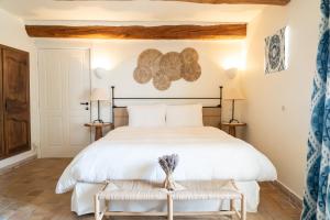 Lodges Chateau les Crostes : photos des chambres