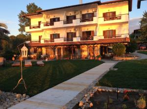 Christaras Apartments Halkidiki Greece