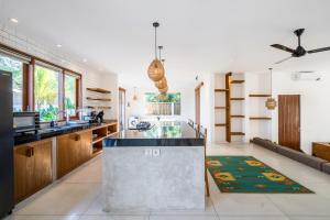 Beefy Dragon Villa by Betterplace