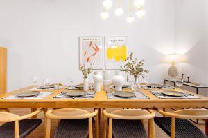 Apartment room in Genteel Home Larios