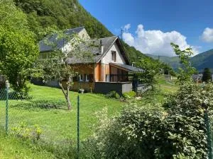 Gîte Ha-Py Mountain - 康庞