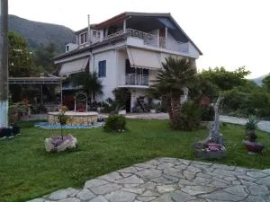 Villa Ylagiali - Vrýsi