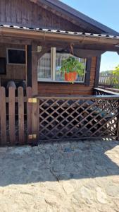 Domek nad jeziorem, Mikołajki