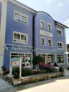 Vier Jahreszeiten Suite