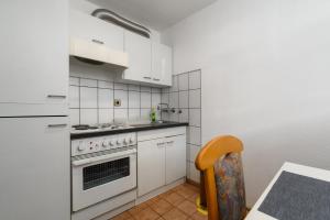 Studio Apartment Lili 2