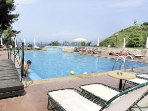Lesse Hotel Halkidiki Greece
