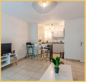 Appartements Charmant Appartement Centre ville Thonon-Les-Bains : photos des chambres