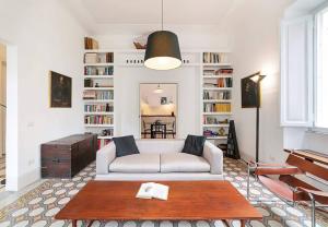 Appartamento con 3 Camere da Letto