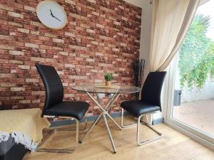 One Bedroom Private Garden Apartment BY PROPERTY PROMISE