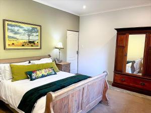 Serena Cottage