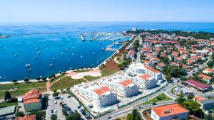 Garden Palace - Dorothy Supreme Apartment