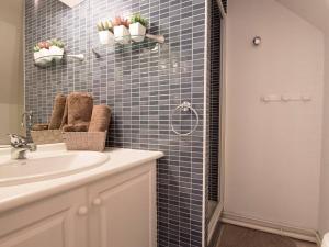 Appartements Appartement Centre Saint-Lary avec Balcon, Parking et Proximite Commerces 6 pers - FR-1-296-382 : photos des chambres