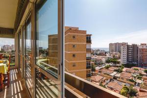 Regina Apartment in Playa San Juan with AC and pool