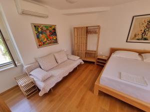 Malena Palace Experience 