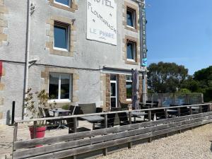Hotels Hotel Restaurant Le Phare : photos des chambres