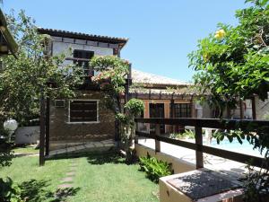 Casa 6 quartos (4 suítes) em Geribá com piscina
