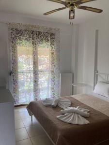 Vacation getaway Chalkidiki - spacious apartment close to the sea