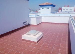 Casa familiar a pie de piscina