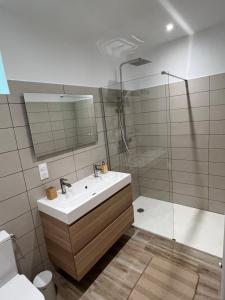 Superbe gîte à la campagne avec grand jardin et spa privé