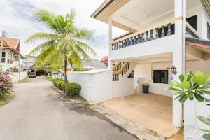 Chonlada Pool Villa - 6-BR - Kamala Beach