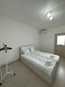 Апартаменты Esnat - 古达乌塔