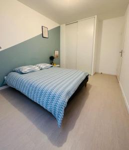 Appartements Duplex a 15min de Paris : photos des chambres