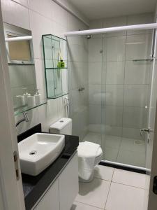 Apto vista mar e pé na areia no Beach Way a 300m do Beach Park