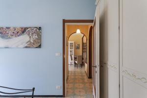 Un Balcone sulle Colline di Rapallo by Wonderful Italy