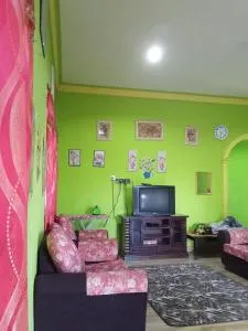 ROSMA HOMESTAY - 士兆