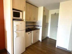 Duplex à Cap Esterel avec terrasse, solarium et parking inclus - FR-1-504-418